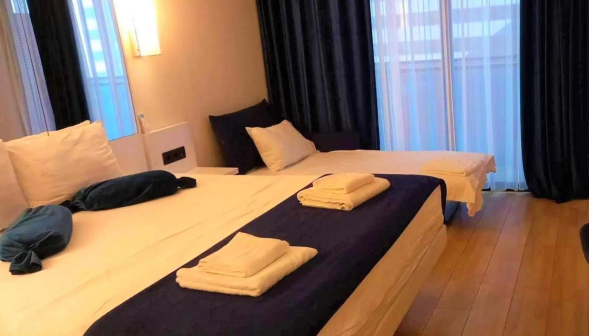 Inviting Sea View Aparthotel In Orbi City Batumi